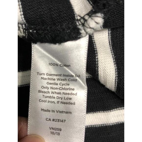 Talbots Mini Sweater Dress Women's Size P Shift Black White Striped 3/4 Sleeve - Picture 4 of 4